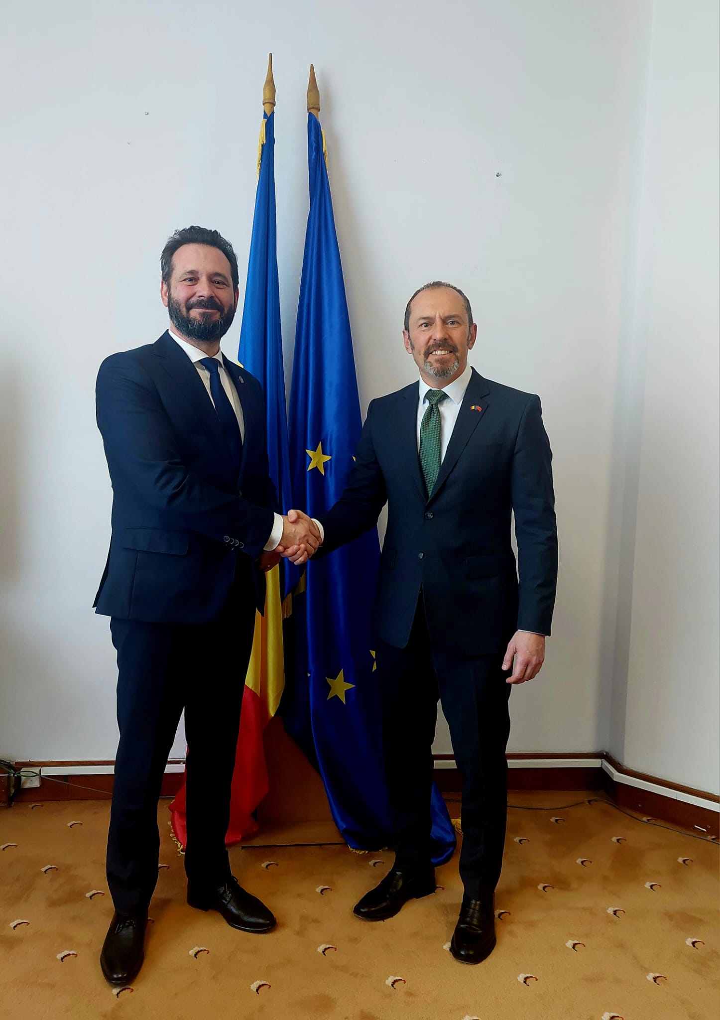 Primirea de către senatorul Mihai Coteț, președintele Comisiei pentru afaceri europene, a E.S. Özgür Kivanç Altan, ambasadorul Republicii Turcia la București
